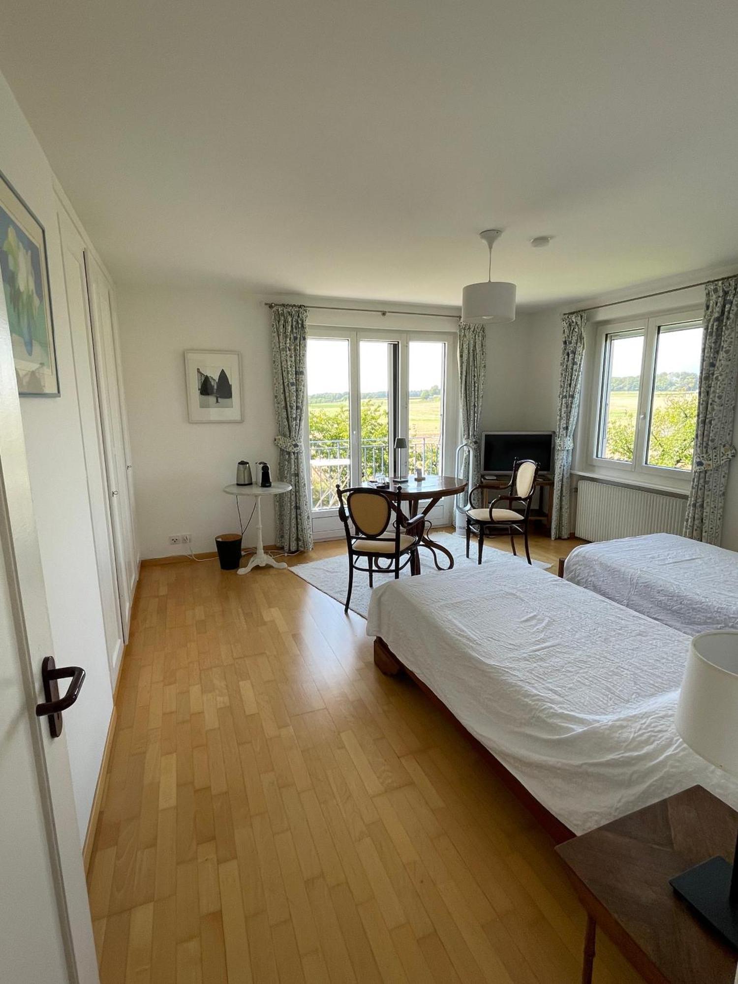 B&B Domaine En Trembley Commugny Екстер'єр фото